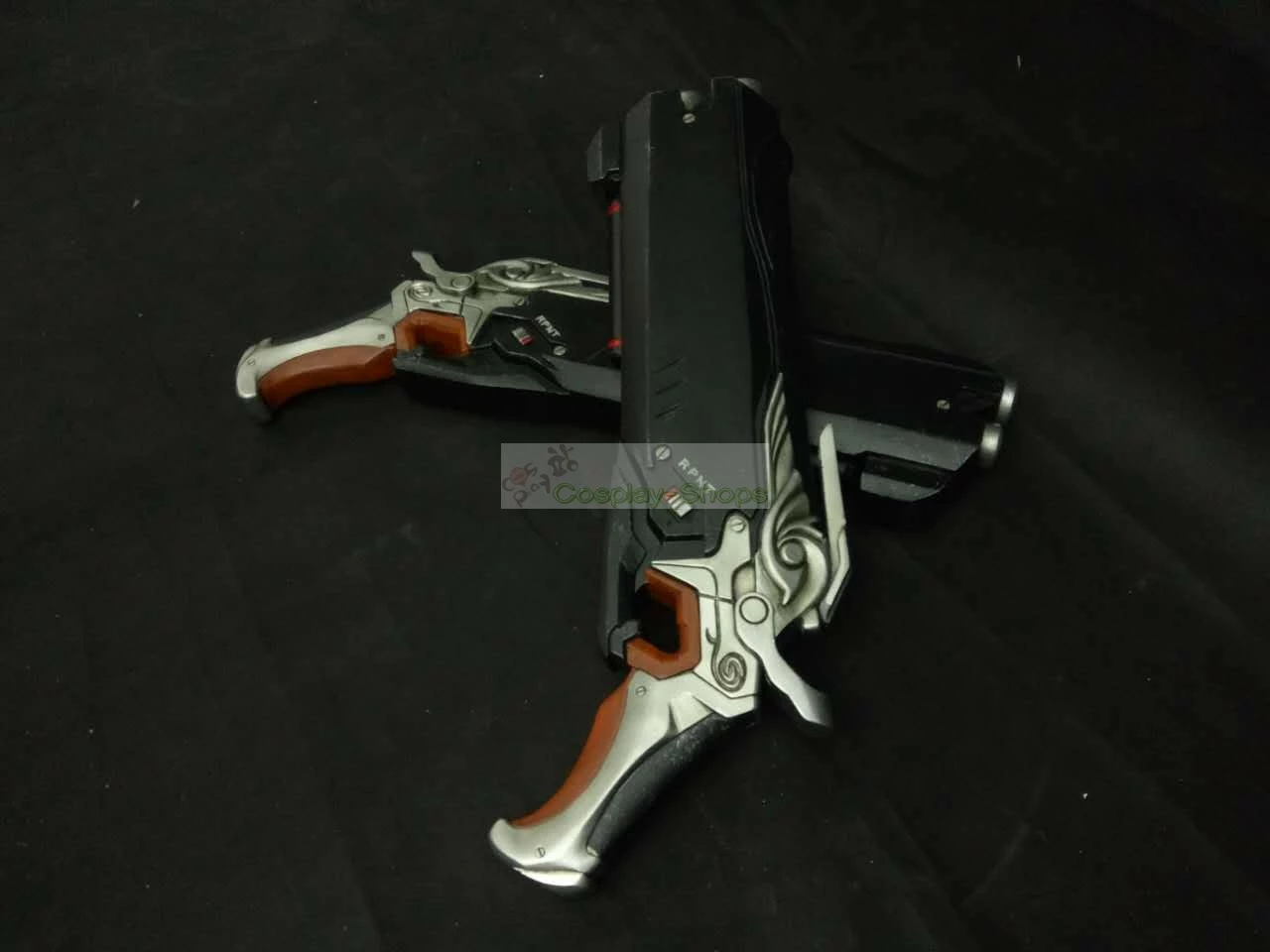 Overwatch Reaper Hellfire Shotguns Cosplay Props 3 Overwatch Reaper Hellfire Shotguns Cosplay Props
